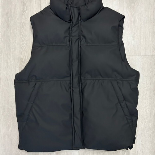 Men's puffer vest Zara like new, black, size L