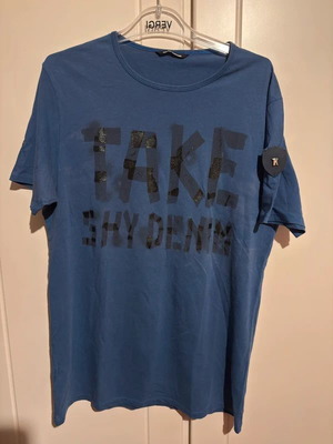 Takeshy Kurosawa T-shirt μέγεθος L σαν καινούργιο, μαύρο και μπλε