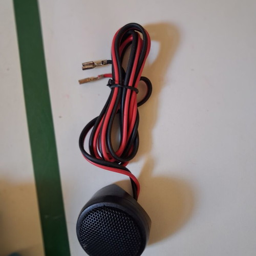 Car tweeter speaker 12V like new with connection cable