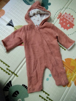 Knitted winter romper used, 67 cm