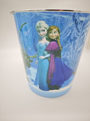 Elsa children's bucket like new