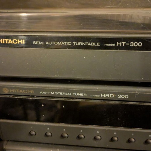 Hitachi HT-200 HT-300 hifi used system