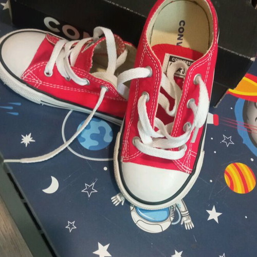Converse sneakers size 26 new red