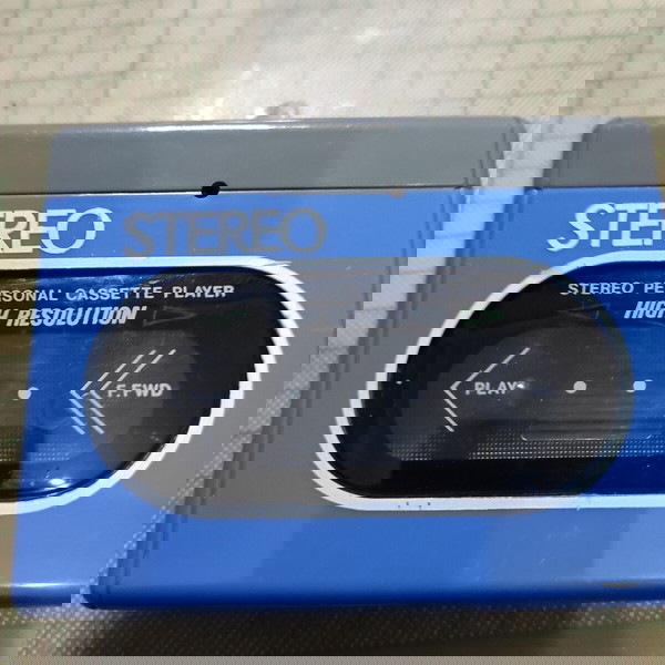 WALKMAN PLAYER