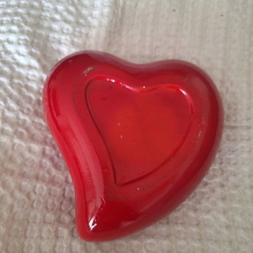 Heart-shaped planter
