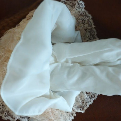 Porcelain doll Megan 40cm new Heritage Mint