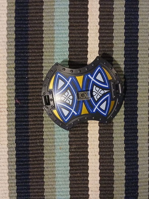 Playmobil Dwarf King Shield used