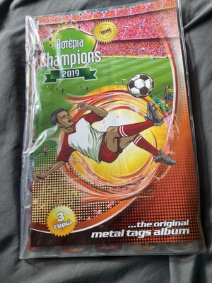 Football collectible tags with full album new