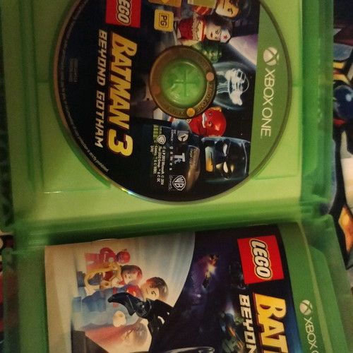 Lego Batman 3 Xbox One complete