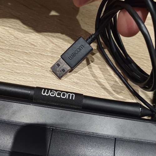 Wacom Intuos S drawing tablet like new