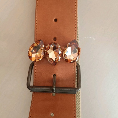 Leather belt used with stones gold color, size 100