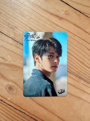 Stray Kids Lee Know Yes Kpop photo card