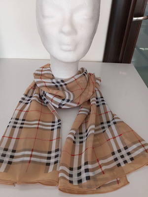 Checked scarf like new, beige