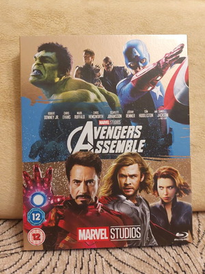Avengers Assemble Blu-ray like new with English subtitles