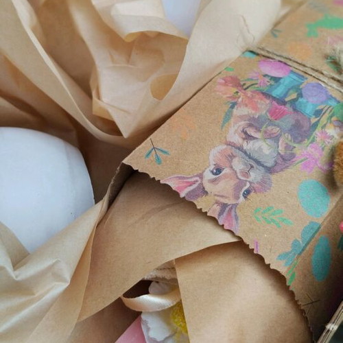 Handmade Easter candle with removable bunny and plaster decorative gift set