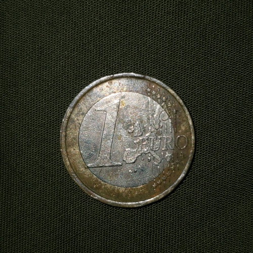 1 Euro French coin 1999 used with minting errors