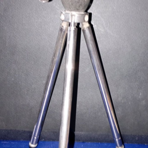 Rowi small vintage tripod used, 1970s-80s