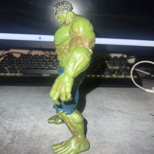 Incredible Hulk 2007 Hasbro and Abomination figures with accessory