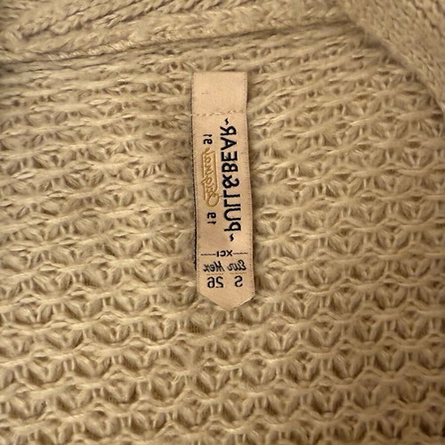 Pull & Bear Small cardigan slightly used, beige pink