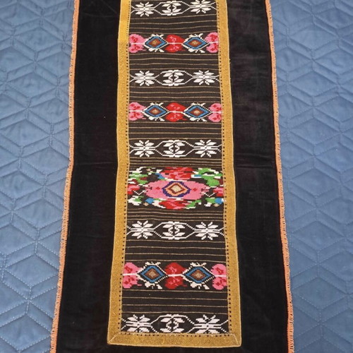 Authentic North Bulgarian Aprons used, handmade, set of two
