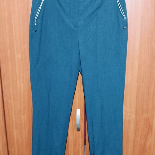 Gray straight-leg pants like new with silver details