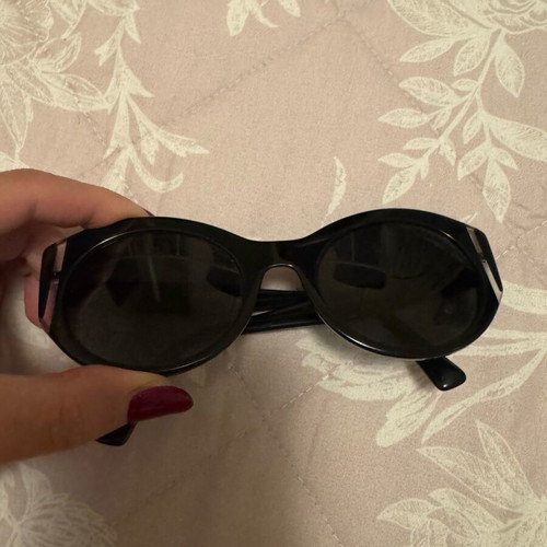 Valentino sunglasses black like new with case