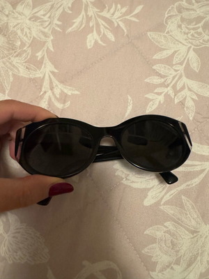 Valentino sunglasses black like new with case