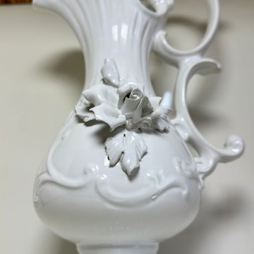 Large ceramic jug Victorian style