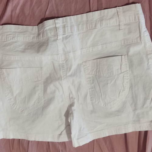 White cotton shorts XL like new