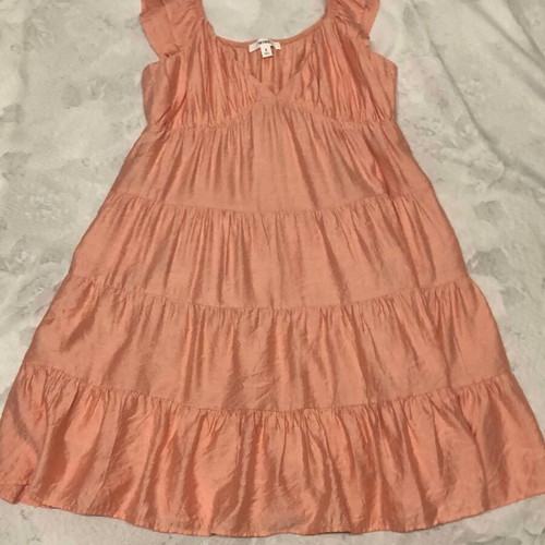 Mine dress like new, size S/M