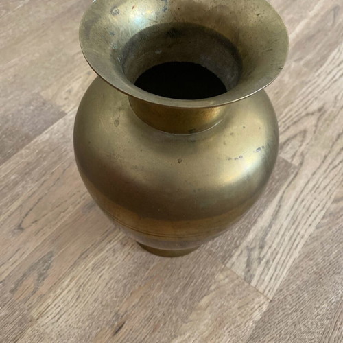 Brass vase used in very good condition