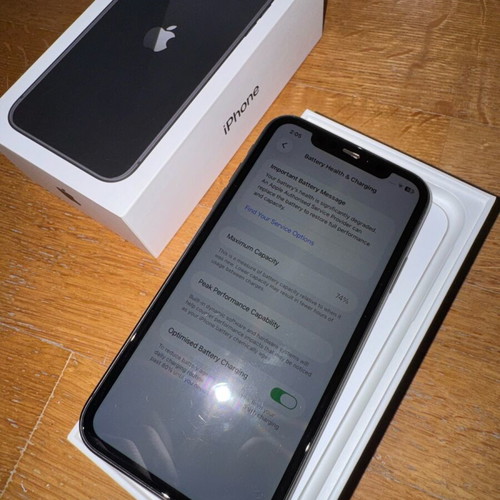 iPhone 11 128GB black used, dual SIM, slight camera flicker