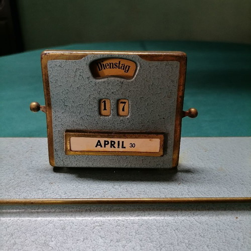 Desk calendar used vintage from 1950s