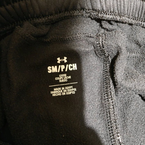 Under Armour men's elastic tracksuit like new, size S, black
