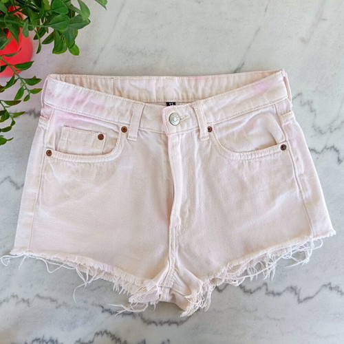 H&M high-waist denim shorts used, white with pale pink accents, size S