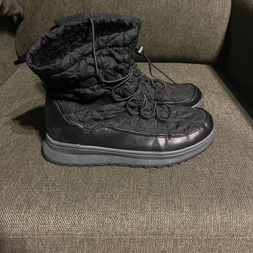 Waterproof boots like new with warm lining, size 38, black