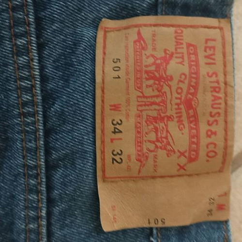 Levi's 501 jeans like new, size W34L32, blue