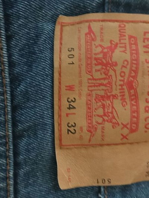 Levi's 501 jeans like new, size W34L32, blue