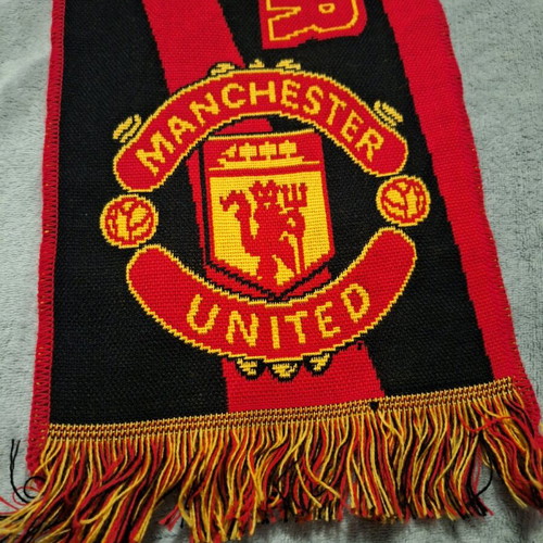 Collector's football scarf F.C. Barcelona – Manchester United like new