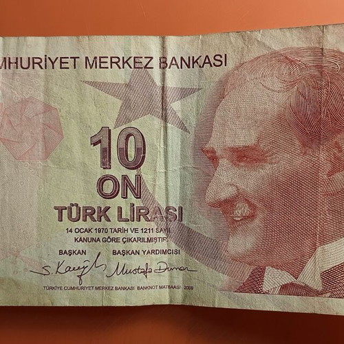 Lot 295 Turkish lira banknotes used