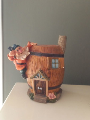 Piggy bank house with dwarf like new