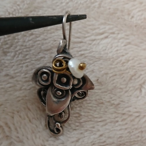 Vintage silver 925 earrings with genuine pearls like new
