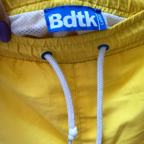 Bdtk men's swim shorts like new, yellow, size L