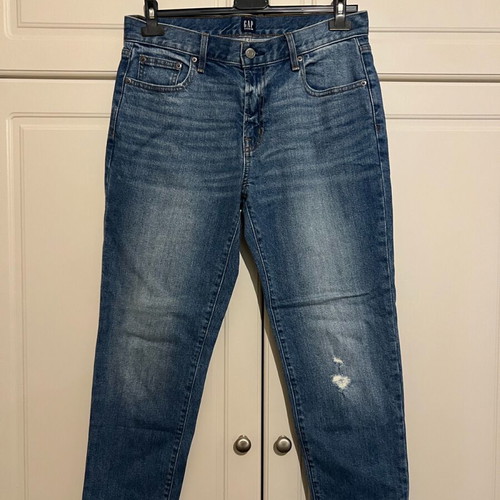 GAP jeans blue size M like new, worn few times