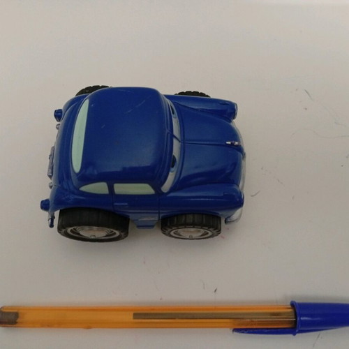 Walt Disney Pixar Cars Mc Queen Lightning McQueen blue Doc Hudson toy car used with pull-back