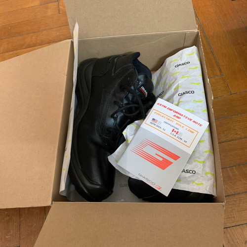 Giasco electrician safety boots size 44, black, dielectric sole