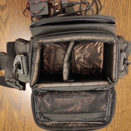 Canon DC100 dvd camcorder used with Sentio carrying bag