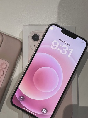 Apple iPhone 13 Pink 128GB smartphone