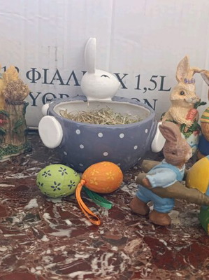 Easter ceramic miniatures like new