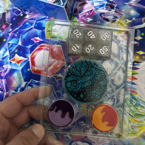 Stellar Crown playmat, deckbox, counter, and dices like new